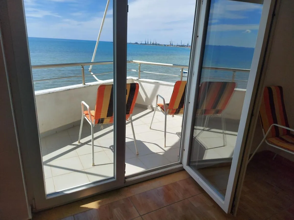 Bral Apartments 4 Durrës 0*,  Albania
