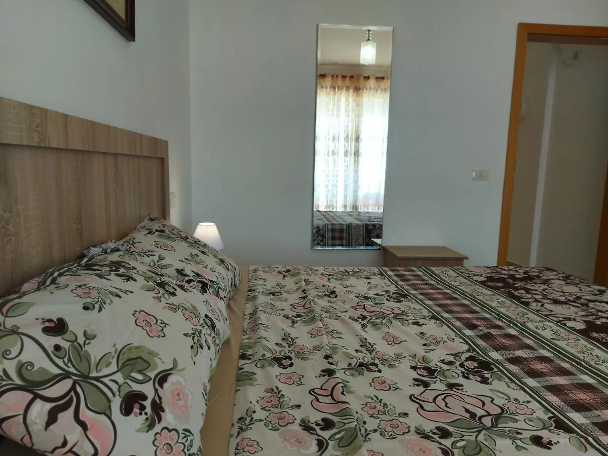 Bral Apartments 4 Durres