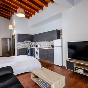 The Loft Studio , Ларнака Кипр